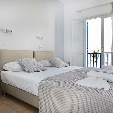 Lalos Rooms Parikia  Luaran gambar